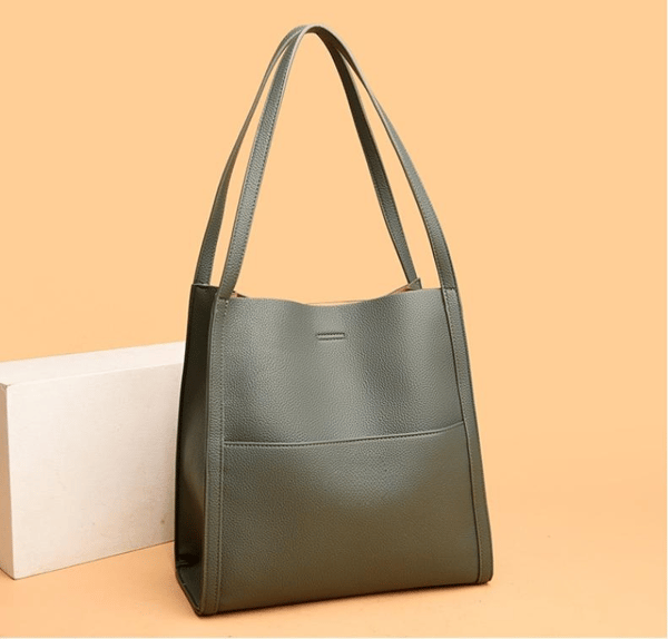 Noemi™ | Borsa a Spalla a Tinta Unita