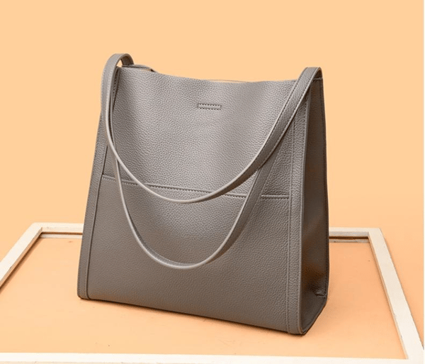 Noemi™ | Borsa a Spalla a Tinta Unita