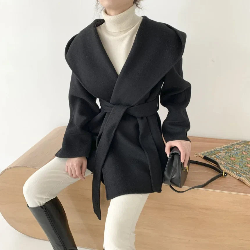 Noelia™ | Cappotto di Lana con Cappuccio